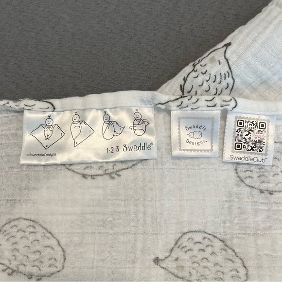 Swaddle Designs Muslin Blanket - Picture 4 of 4